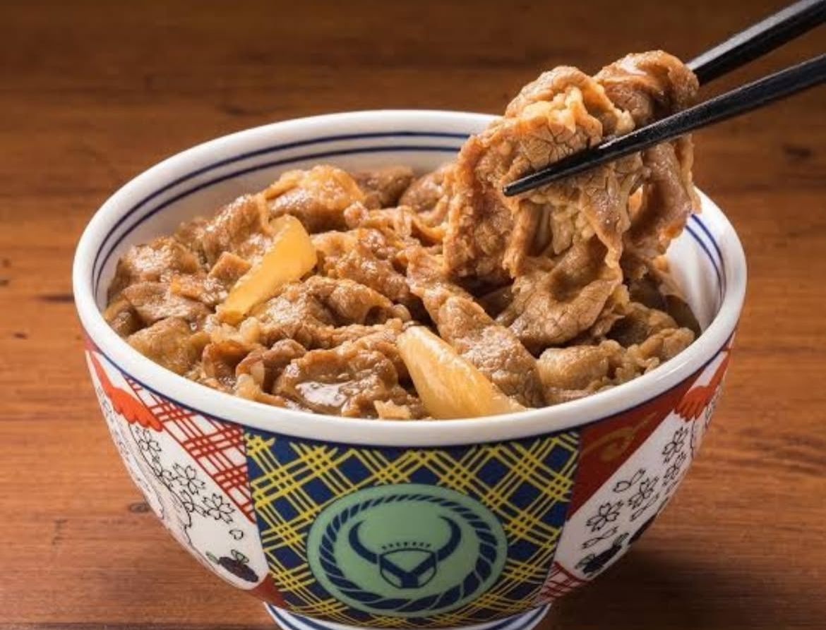 LEZAT: Salah satu menu terlaris di Yoshinoya