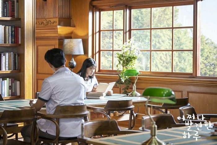 GEMAS: Drama Korea bertema anak sekolah selalu penuh momen manis yang bikin baper.