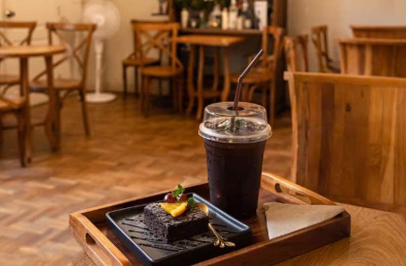 BIKIN NOSTALGIA: Inilah Kafe Retro yang Instagramable di Malang