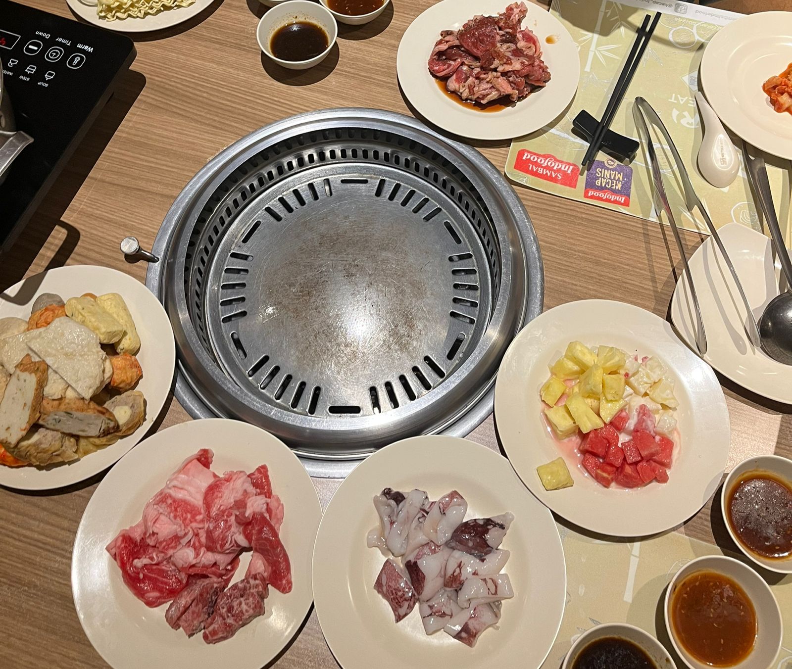 NIKMAT: Macam-macam menu di All You Can Eat Cocari