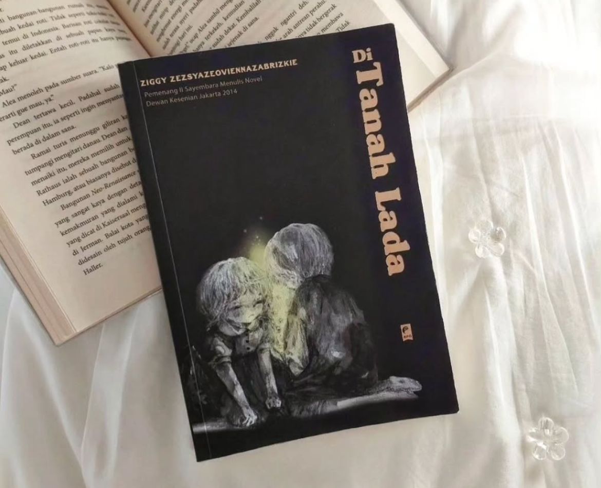 MENARIK: Cover terbaru dari novel Di Tanah Lada