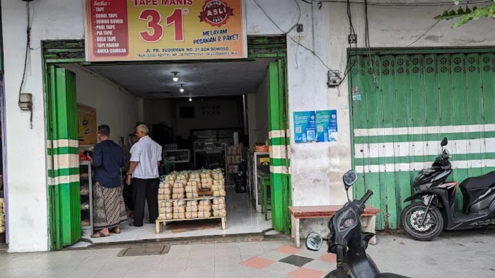 OLEH-OLEH LEGENDARIS: Rekomendasi Tape yang Manis Bikin Lidah Meleleh dan Enak