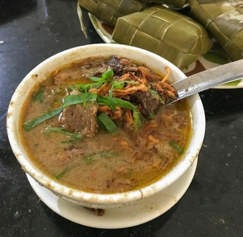Ilustrasi coto Makassar