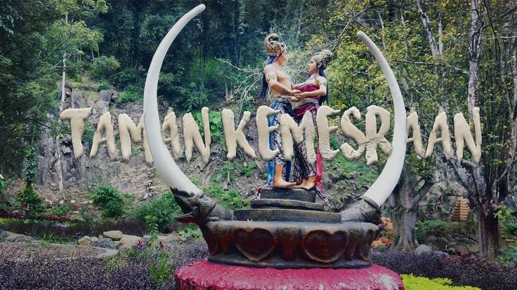 Ilustrasi Taman Kemesraan di Malang