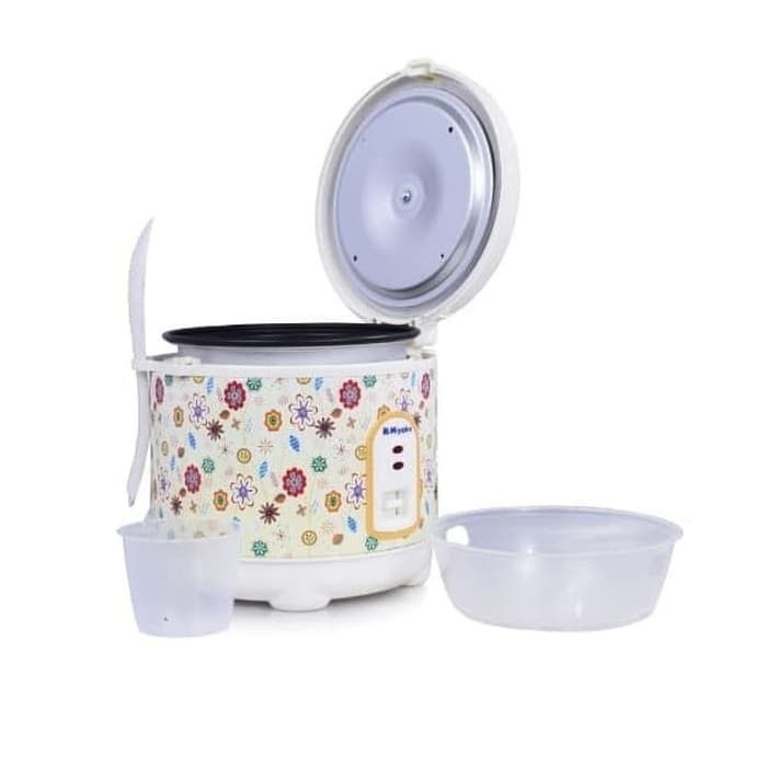 PRAKTIS: Rice cooker mungil dengan desain simpel yang pas untuk kebutuhan anak kos.