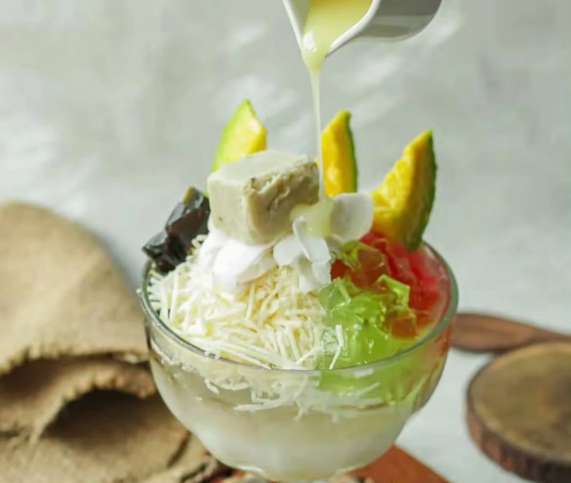 Segar dan Nikmat: Es teler di The Bun House yang wajib kamu coba