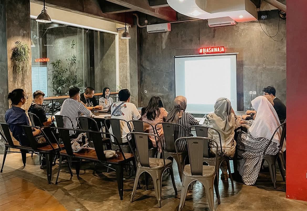 LENGKAP: Fasilitas di Rata Space, mulai dari ruangan yang luas dan proyektor