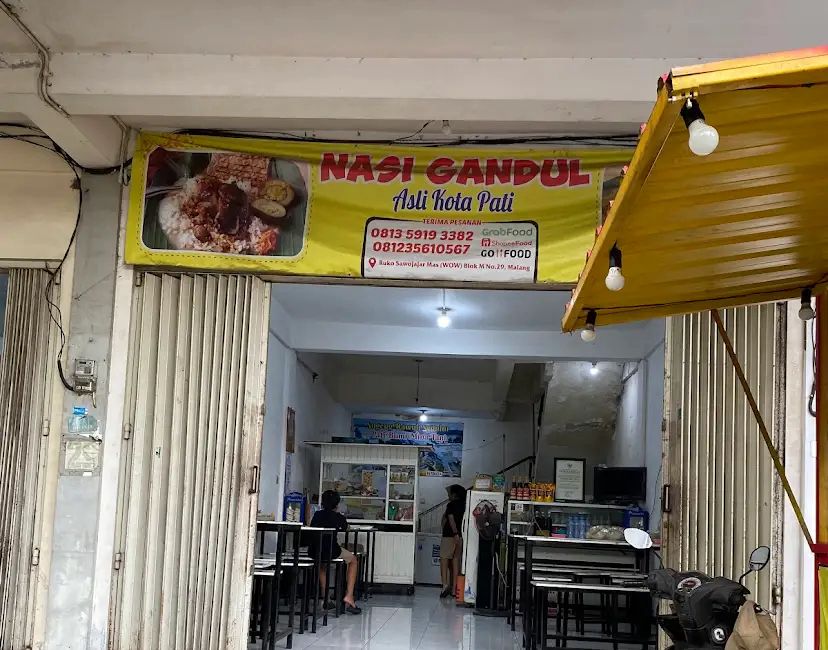 Sawojajar tak hanya modern, tapi juga kaya kuliner tradisional. Dari bakso legendaris hingga nasi gandul khas, nikmati cita rasa autentik Malang yang menggoda lidah.