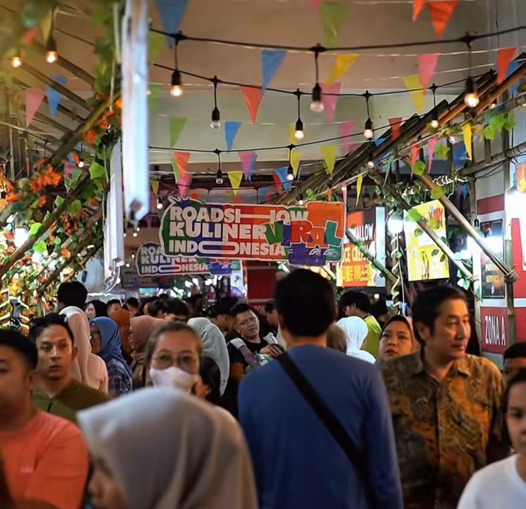 RAMAI: Festival &ldquo;Malang rasa Bangkok&rdquo; penuh pengunjung, meski banyak warganet menilai harga makanan terlalu mahal.