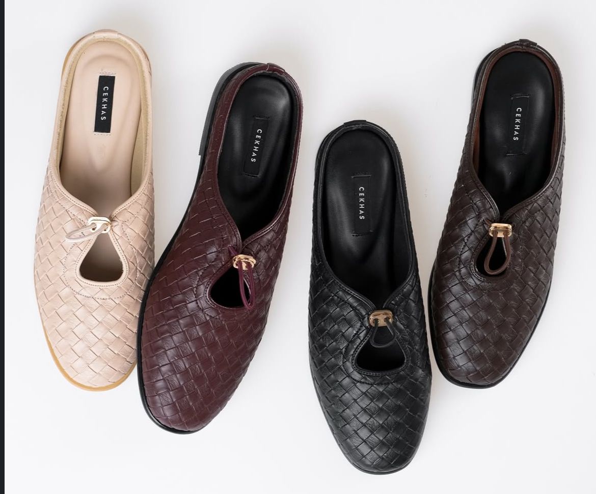 UNIK dan NYAMAN: Beberapa koleksi flatshoes dari Cekhas