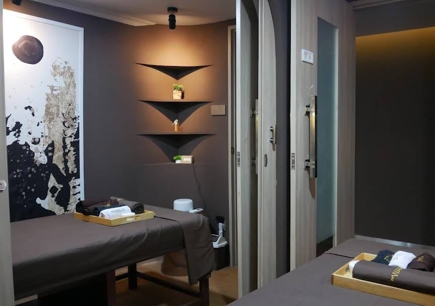 NYAMAN: Suasana yang nyaman dan menenangkan di De Wave Family Massage Malang
