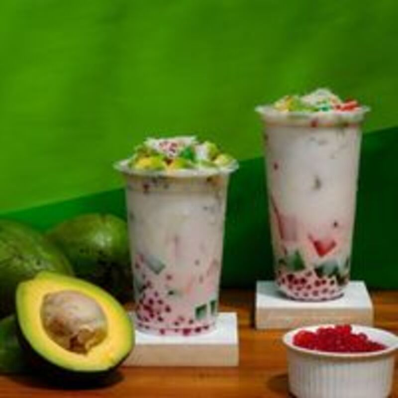 SEGAR DAN RAMAH KANTONG: Es teler cocok dimakan saat siang hari panas