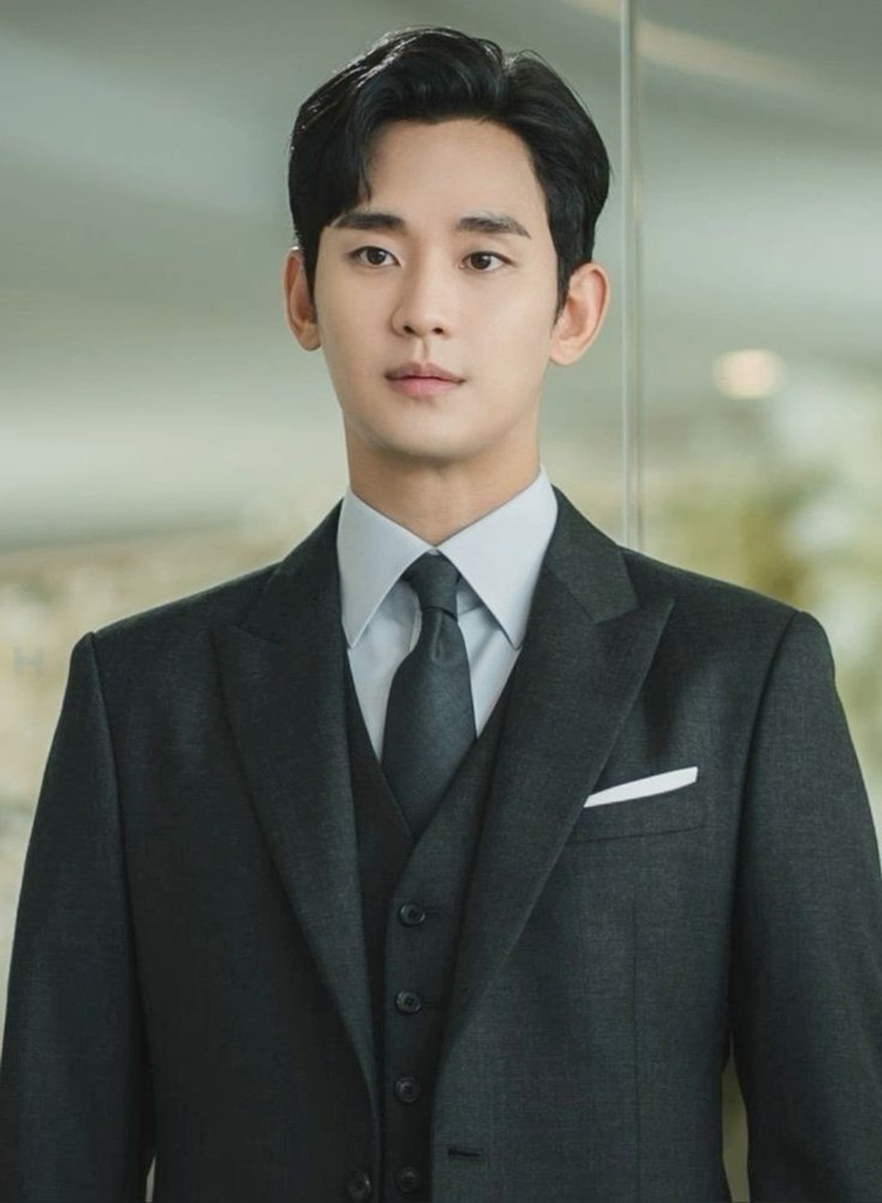 KIM SOO HYUN: Aktor drama korea dengan bayaran yang fantastis.