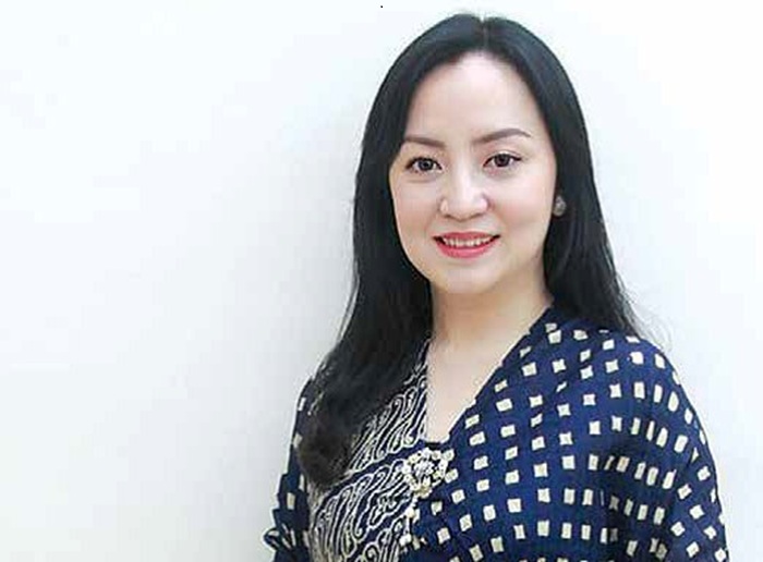 Pengalaman dr Imelda Tjandra DiplAAAM selama 17 Tahun Tekuni Dunia Kecantikan.