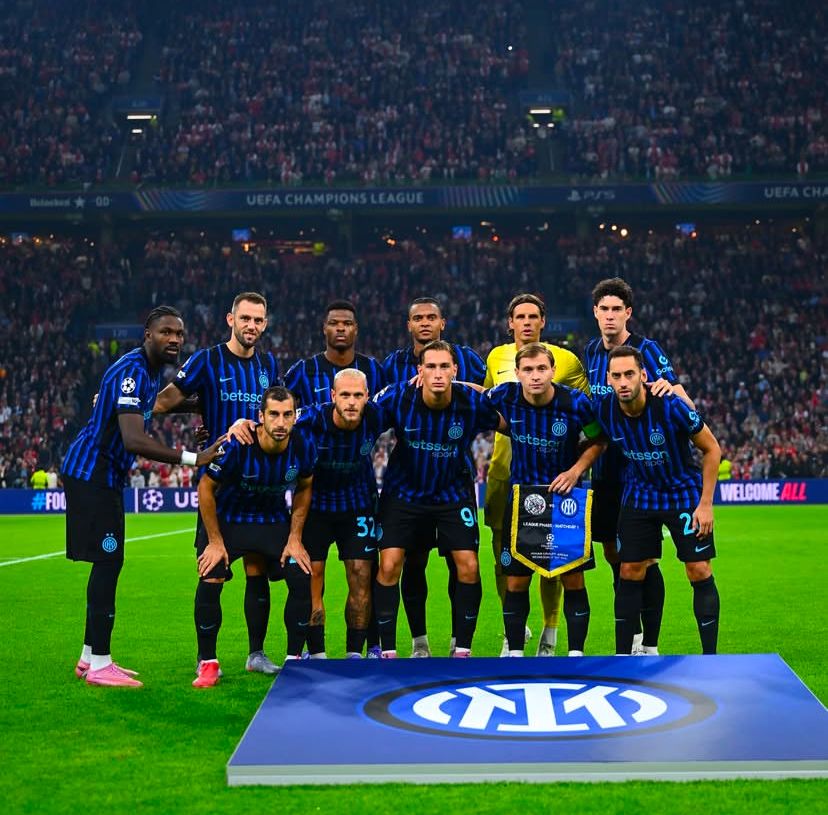 BUNGKAM TUAN RUMAH: Inter Milan berhasil curi poin di Amterdam ArenA pada laga melawan Ajax Amsterdam dini hari tadi (18/9).