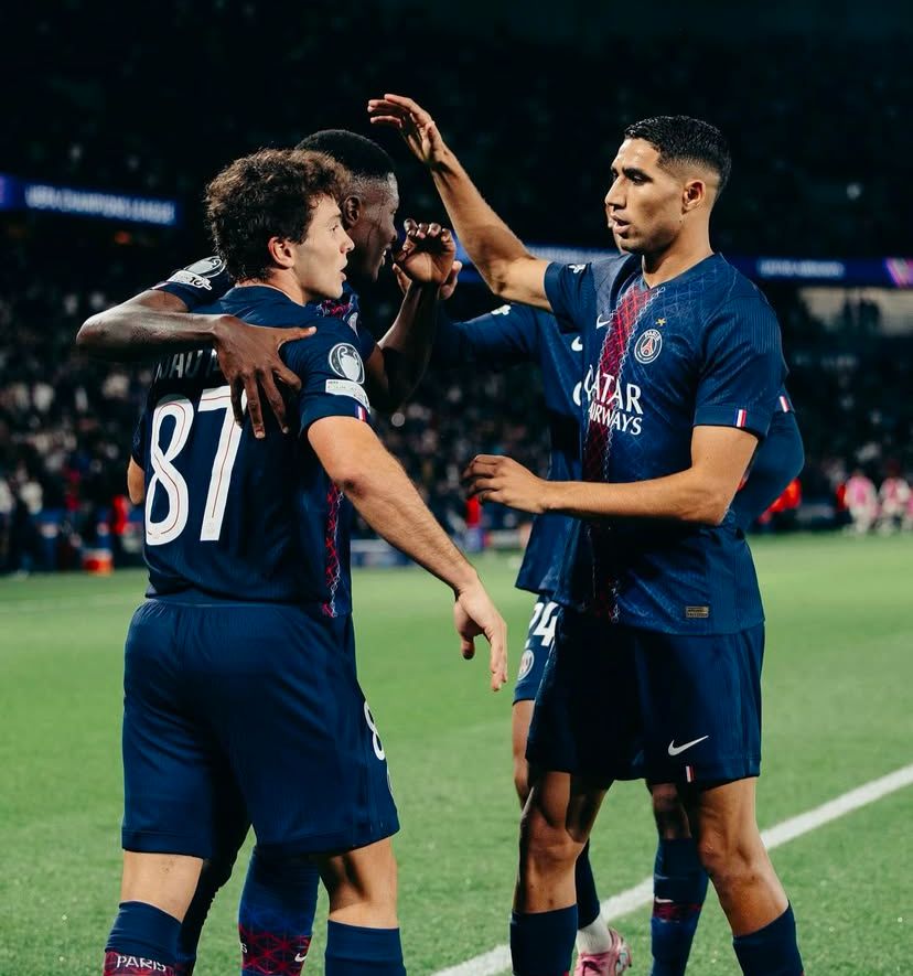 TAMPIL GARANG: Paris Saint-Germain berhasil membantai tim tamu dengan skor 4-0 dini hari tadi (18/9).
