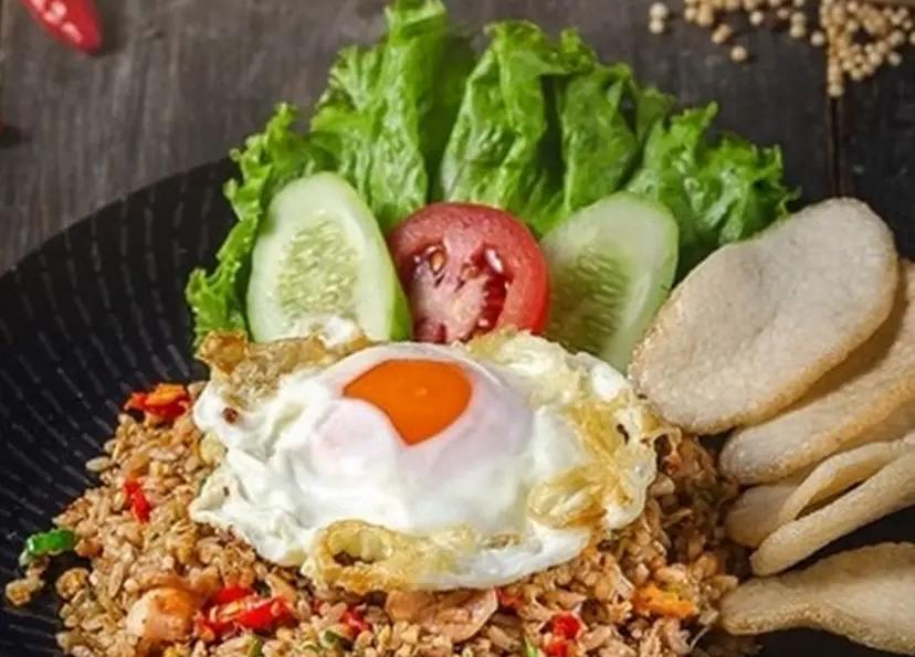 Merjosari punya banyak pilihan nasi goreng enak dengan harga ramah kantong. Jadi solusi santap malam hemat mahasiswa saat akhir pekan.