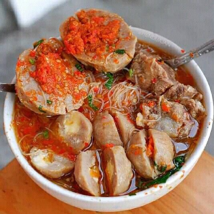 PEDAS BANGET: 4 Rekomendasi Bakso Kuah Pedas Favorit di Malang yang Bikin Nagih untuk Pecinta Pedas