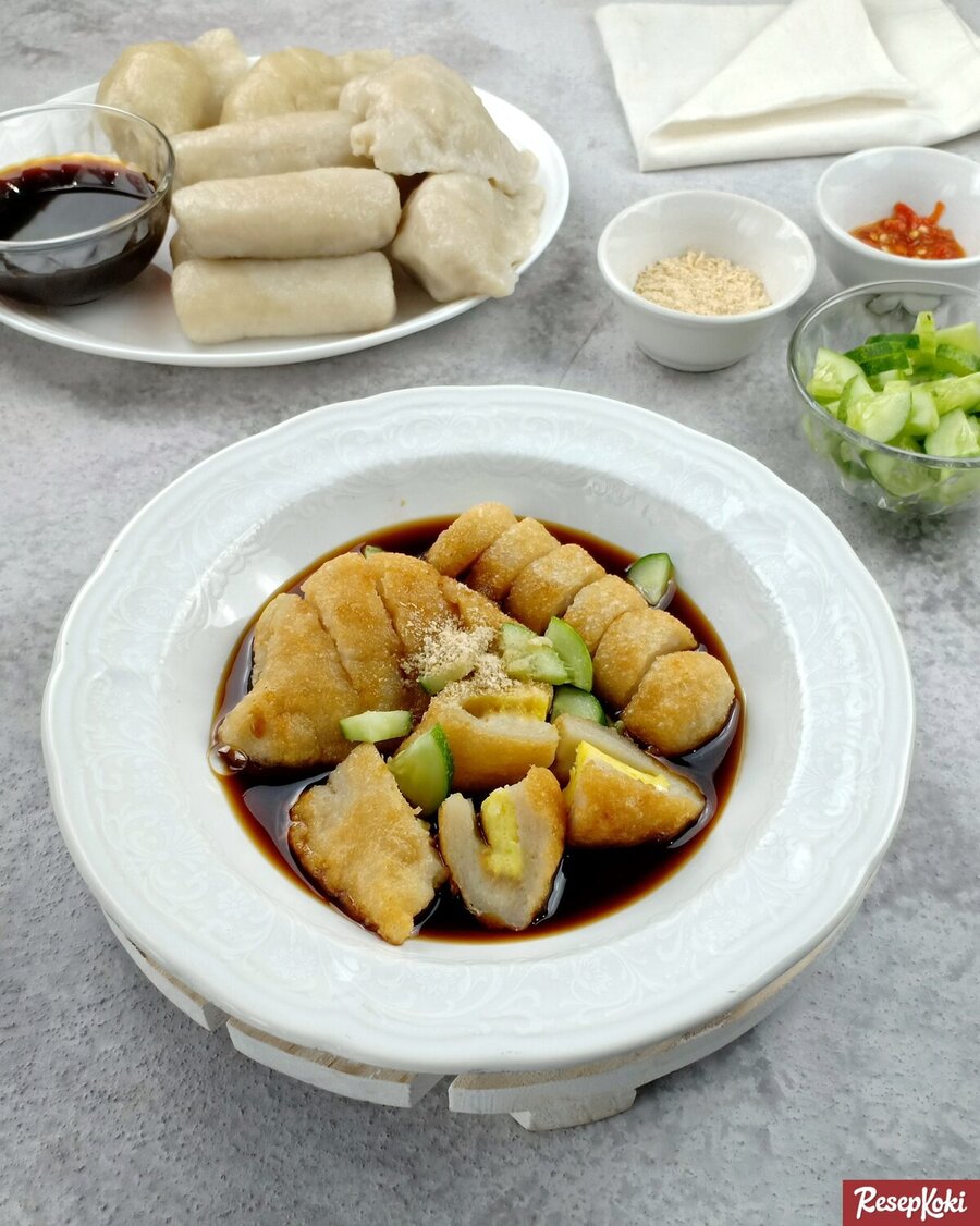 GURIHNYA CUKO: Pempek makanan khas Palempang ini cocok untuk dijadikan camilan
