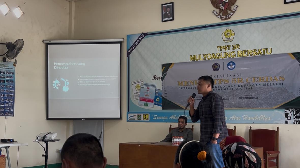 TERINTEGRASI: TPS 3R Gading Lestari di Kabupaten Malang melakukan inovasi dalam pengelolaan sampah.