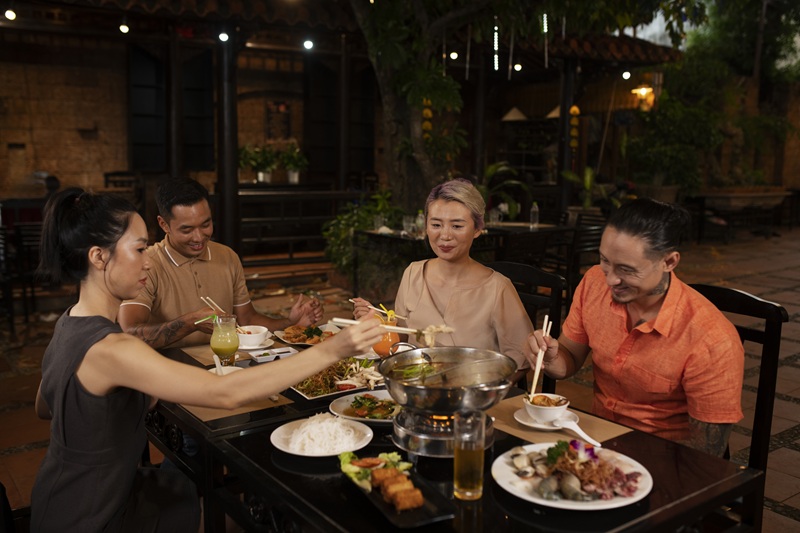 PENUH CINTA: Ini Rekomendasi Restoran Keluarga Bikin Momen Kumpul Keluarga Lebih Bermakna