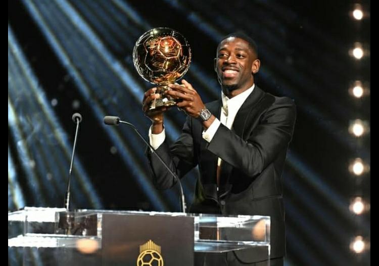 MENGEJUTKAN: Ousmane Dembele berhasil mendapatkan gelar pemain terbaik dunia setelah tampil memukau di sepanjang musim 2024/2025