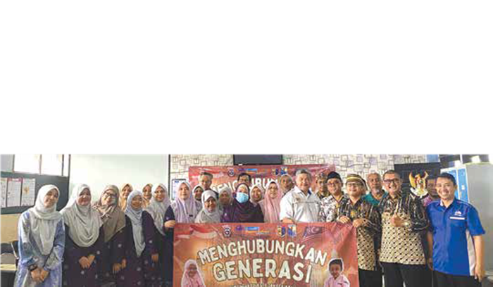 TUKAR PENGALAMAN: SD Muhammadiyah 9 Malang dan SMK Dato&rsquo; Shahardin Malaysia mempererat hubungan pendidikan lintas negara.