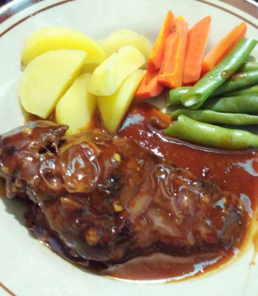 CITARASA GURIH: Steak daging maupun ayam banyak yang suka dengan makanan ini
