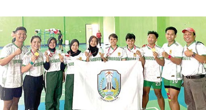 ON FIRE: Atlet Kabaddi Kota Malang berhasil meraih tujuh medali dalam ajang POMNAS XIX 2025 di GOR Tri Lomba Juang, Semarang, 23 September lalu.