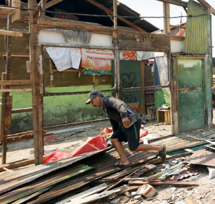 SEGERA DITATA: Persiapan relokasi pedagang Pasar Gadang sudah dilakukan sejak beberapa waktu lalu. Pemkot bakal meninjau lanjutan kerja sama dengan pihak ketiga.