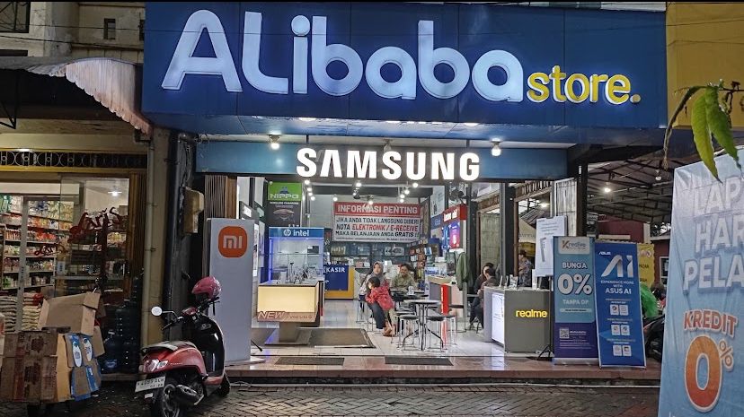 Tampak depan Alibaba store Blimbing, Malang