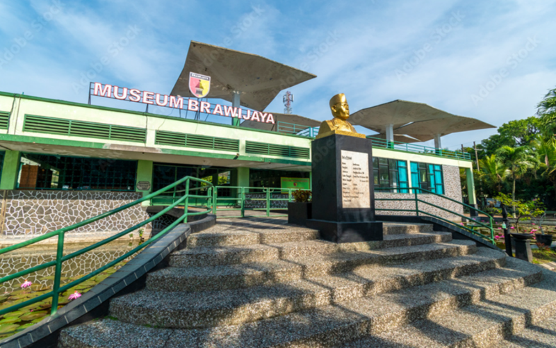 BELAJAR SEJARAH: Inilah Wisata Sejarah Untuk Edukasi di Malang