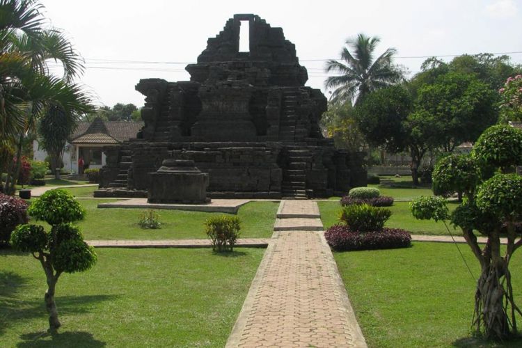 AGUNG: Dua candi berikut adalah pilihan tepat bagi kamu yang suka wisata sejarah, budaya, dan arsitektur.