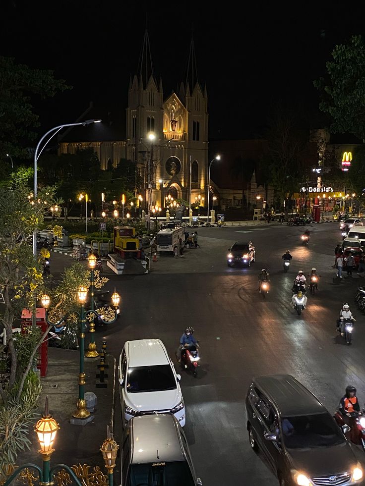 Menikmati Suasana Malam Minggu di Mlaang bisa dengan Hal Sederhana