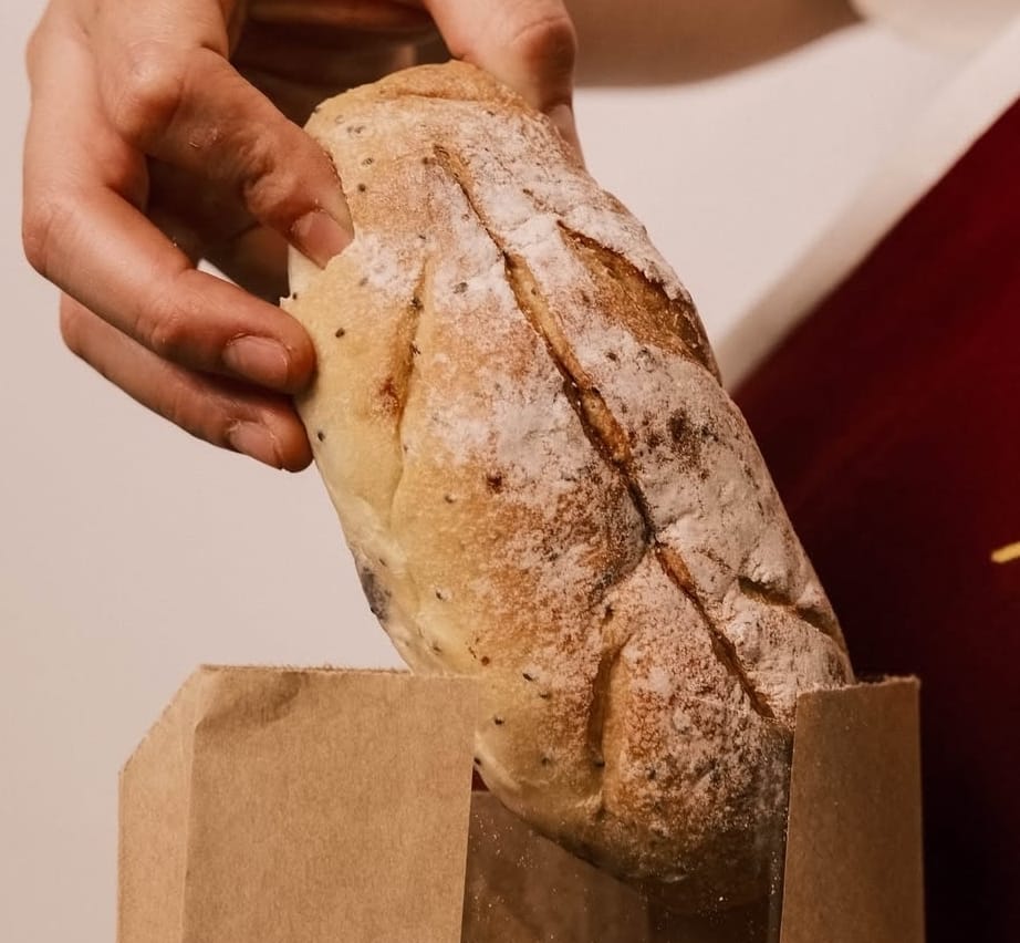 SOURDOUGH: Bukan sekadar roti biasa, sourdough terbuat dari proses fermentasi yang jauh&nbsp;lebih&nbsp;sehat