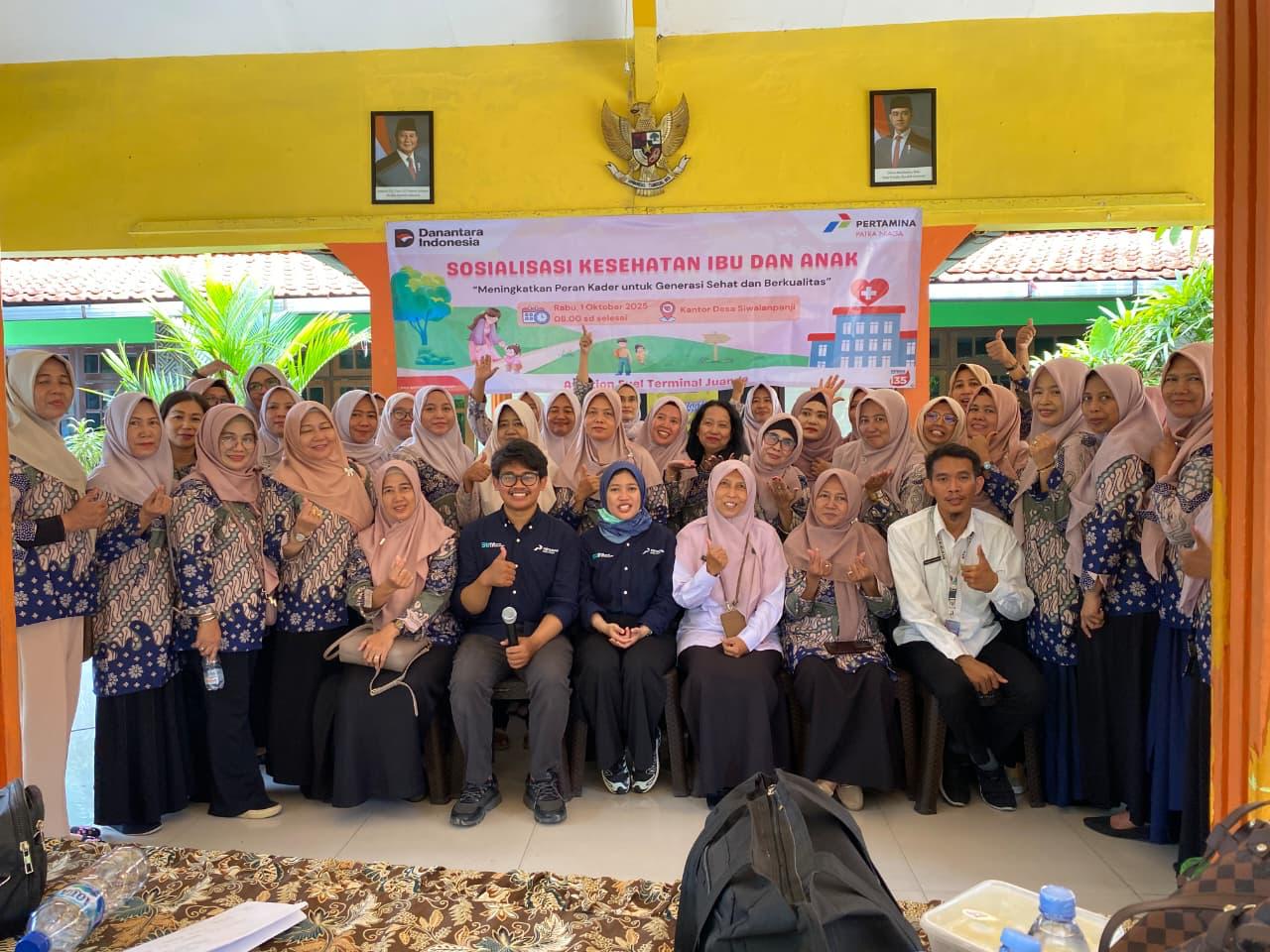 SEMANGAT: Peserta sosialisasi Kesehatan Ibu dan Anak yang berlangsung di Desa Siwalanpanji, Kecamatan Buduran, Kabupaten Sidoarjo, Rabu lalu (1/10).
