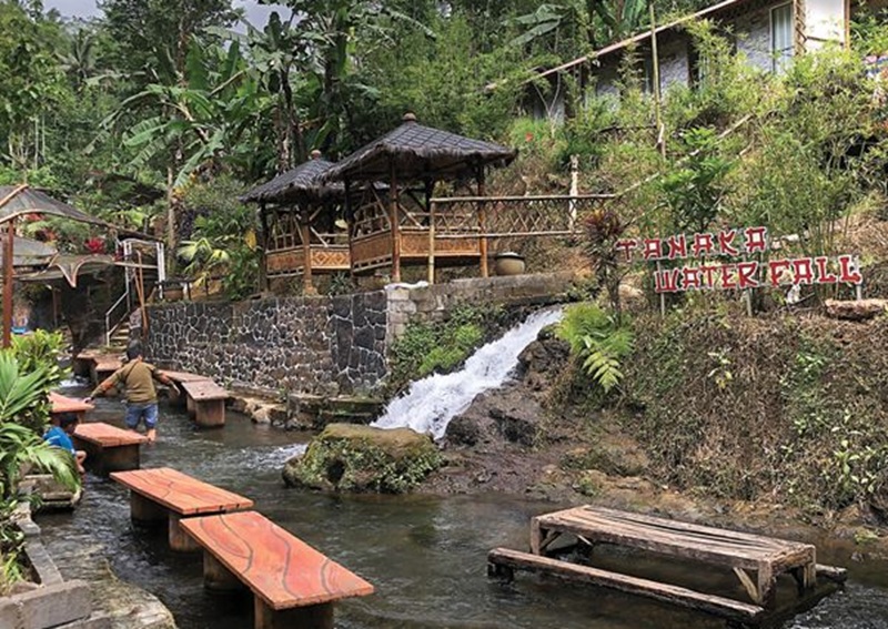 SEJUK: Tanaka Waterfall