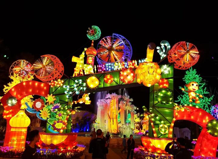 ESTETIK: Malang Night Paradise, salah satu rekomendasi wisata malam hari di Kota Malang yang cocok buat menenangkan diri