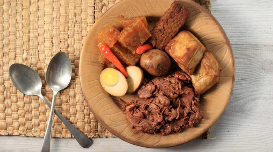 RINDU JOGJA: Inilah Citra Rasa Gudeg Autentik yang Wajib Dicoba di  Malang