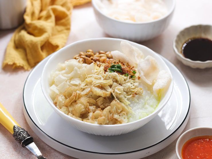 ENAK: Ilustrasi bubur ayam, comfort food banyak orang