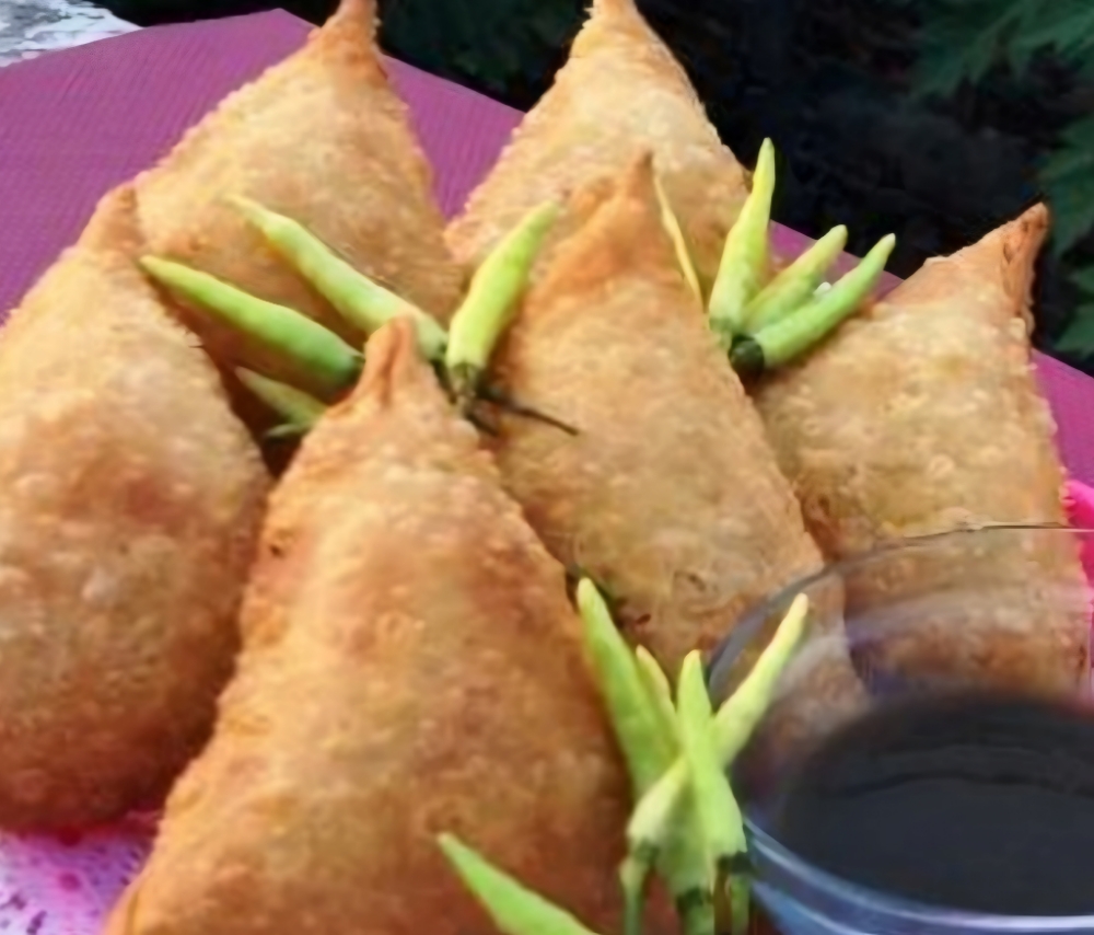 GURIH: Martabak Madura atau Martabak Jadul ini cocok untuk jadi camilan temani ngeteh kamu