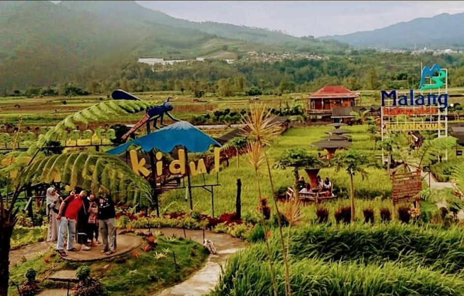 DESA: Cari tahu aktivitas edukasi apa saja yang bisa dilakukan di Desa Wisata Pujon Kidul, mulai dari perkebunan hingga pengolahan energi&nbsp;alternatif