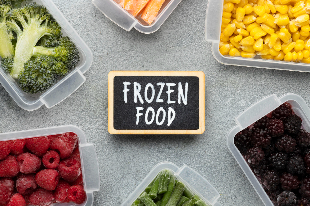 PRAKTIS: masak cepat dan mudah, frozeen food jawabannya.