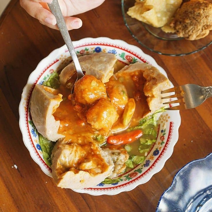 PEDAS NAGIH: 3 Rekomendasi Bakso Lava di Malang yang Pedasnya Bikin Nagih dan Pingin Balik Lagi