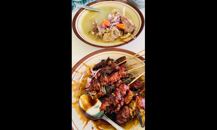 LEZAT: Mulai dari sate gulai sampai sop kaki kambing, semuanya ada di Blimbing Malang, berikut rekomendasinya