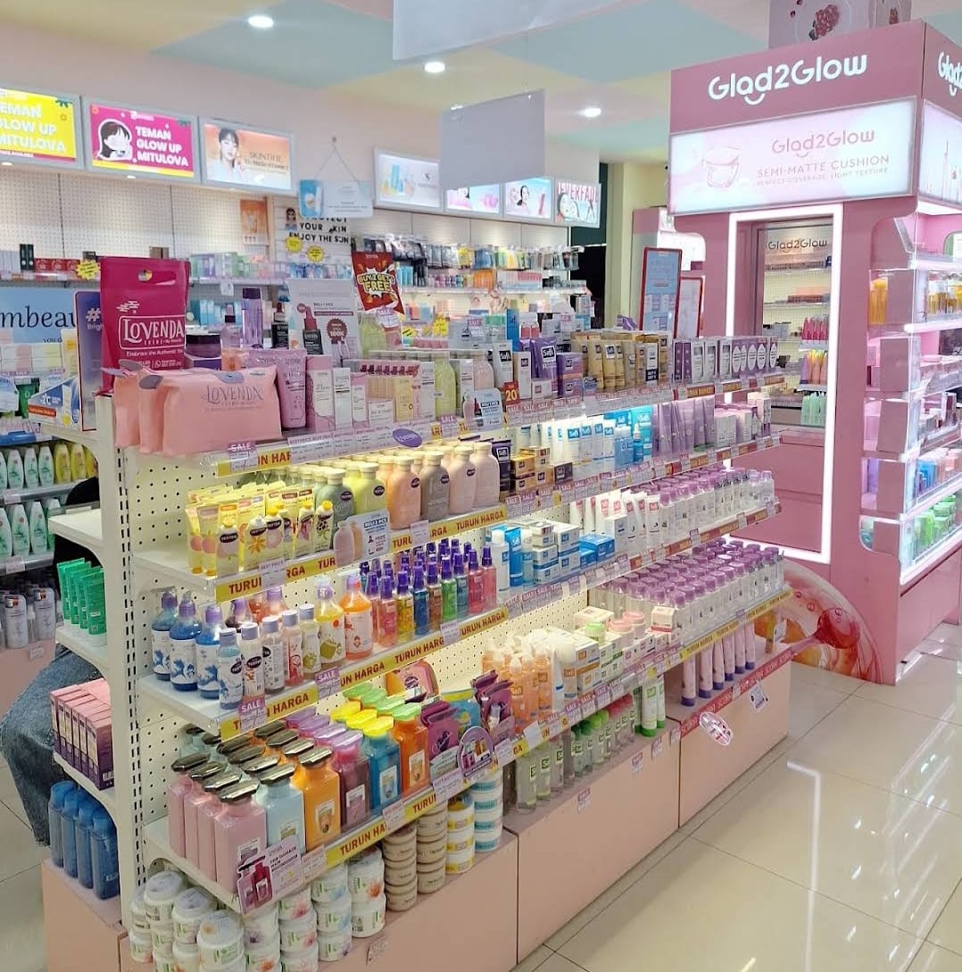 KECANTIKAN: Mitufaya, salah satu toko yang menjual beragam skincare dan kosmetik dengan banyak cabang di Malang