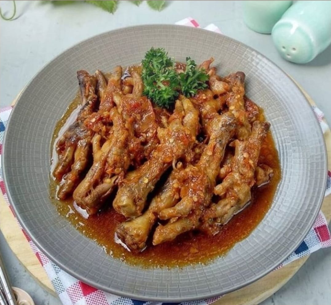 CEKER: Sensasi makan ceker pedas ternampol dan terpopuler di Malang, temukan rekomendasinya