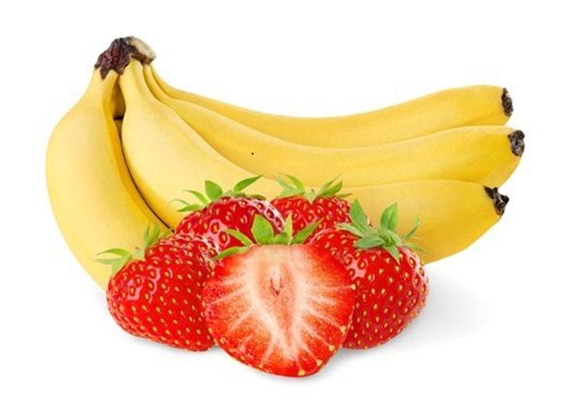 Pisang dan Stroberi yang Segar