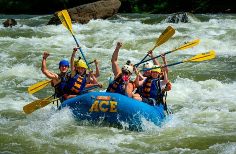 RAFTING: Wisata yang bisa memacu adrenalinmu!