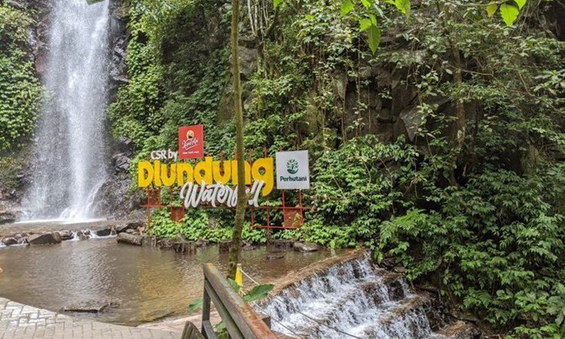 SEJUK: Air terjun Dlundung Mojokerto yang asri dan tenang